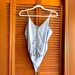 Abercrombie & Fitch Satin Bodysuit with Buttons - NEW WITH TAGS - Small